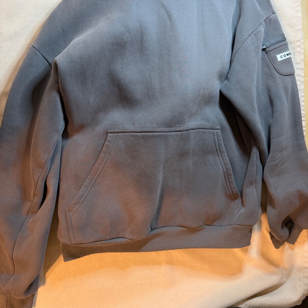 Comfrt Travel Hoodie - Small